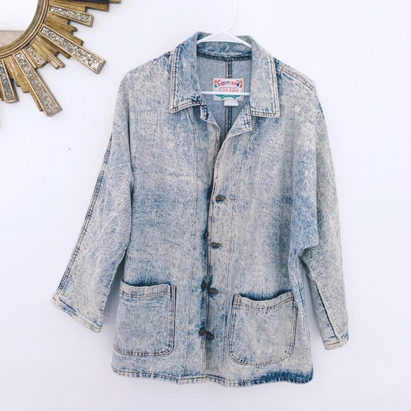 Vintage oversized distressed trendy denim jacket - Picture 2 of 7